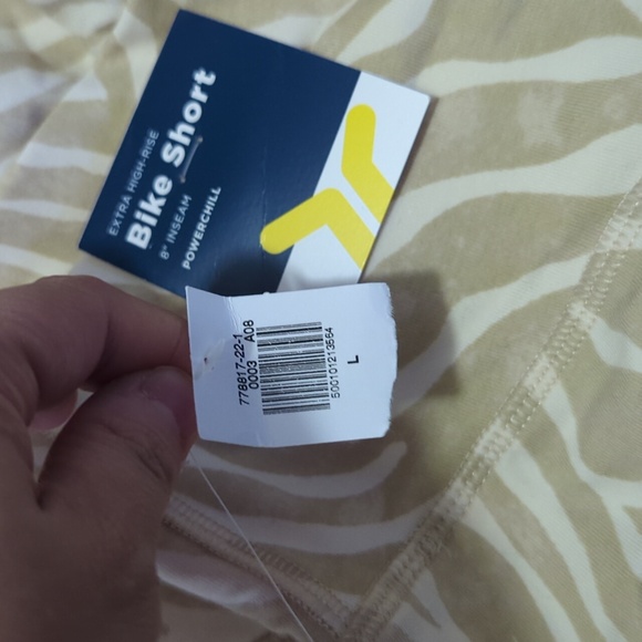 DONATED NWT workout set - Picture 5 of 5